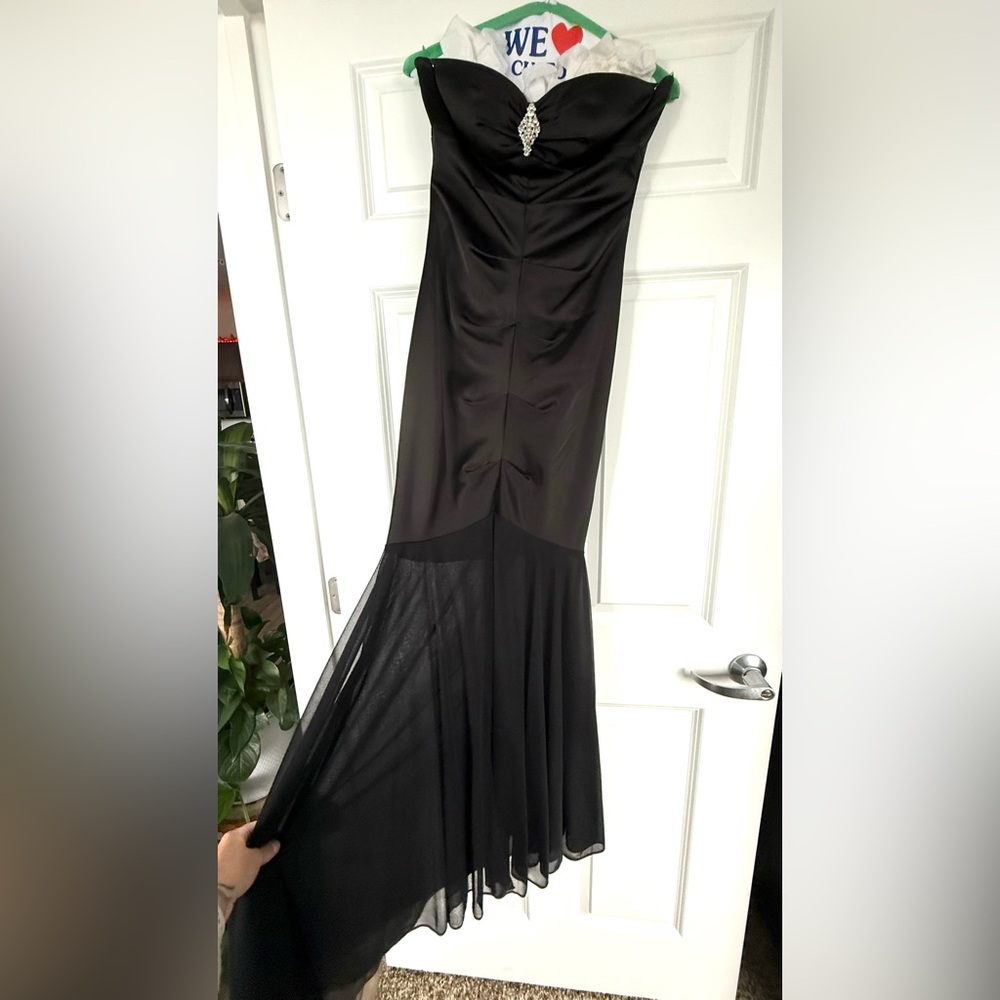 Xscape Strapless Black Gown - Picture 1 of 6